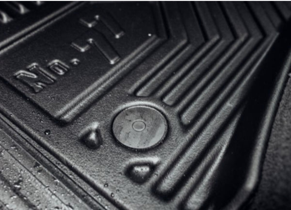 KILIMĖLIAI BMW X5 F15 2013-2018 ( Guminiai Premium 77 )